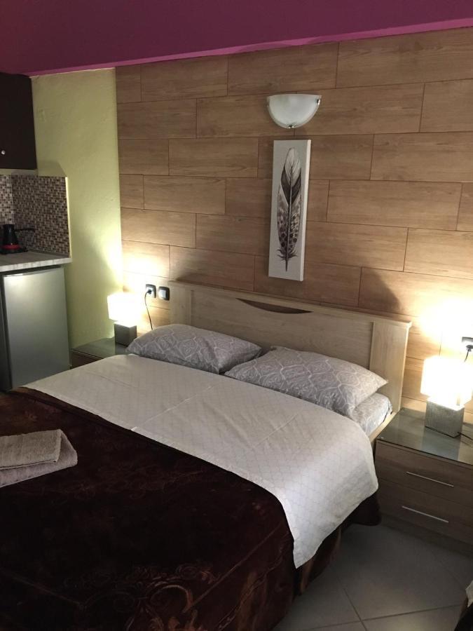 G M 1 Rooms Kentro In The Heart Of The City 라리사 외부 사진